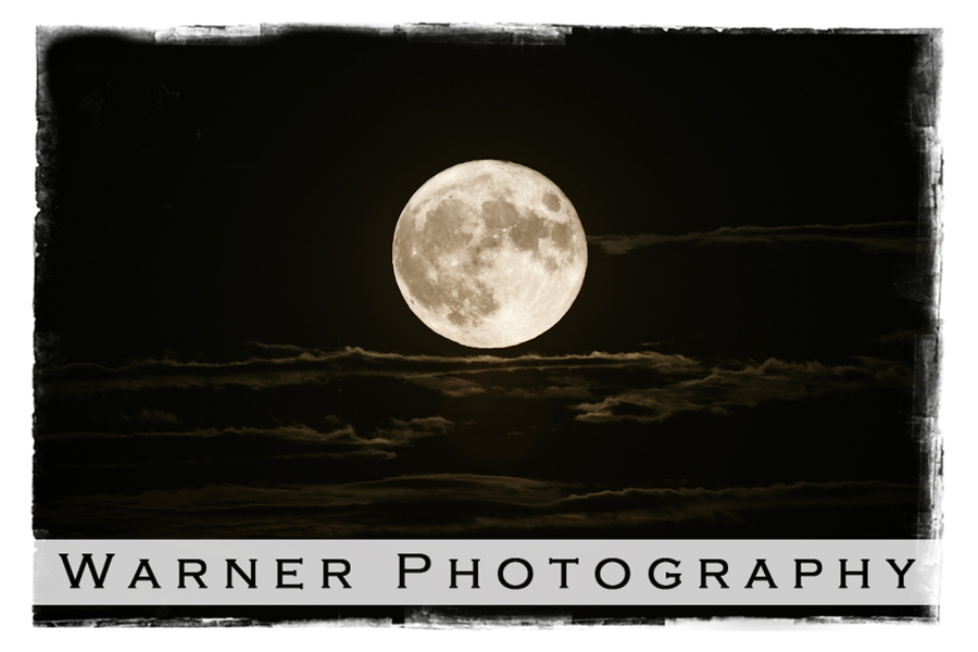 An on location picture of the Super Moon by Bruce at Warner Photography
