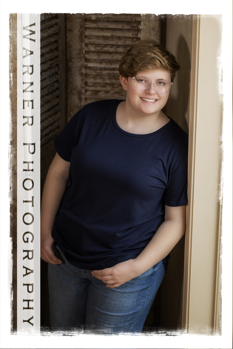 A studio portrait of Dow High School senior Lei at the Warner Photography Studio